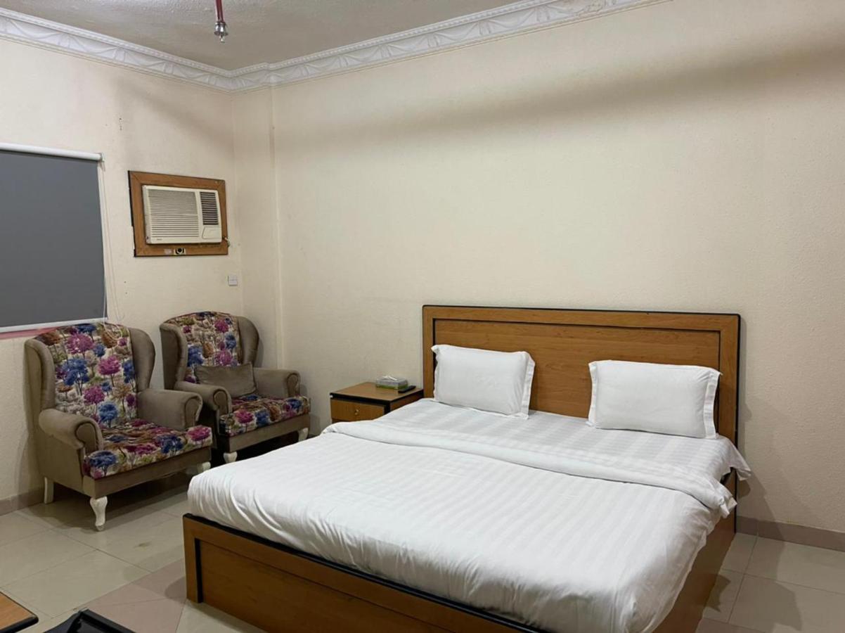 Golden Quba 1 Aparthotel ริยาดห์ ภายนอก รูปภาพ