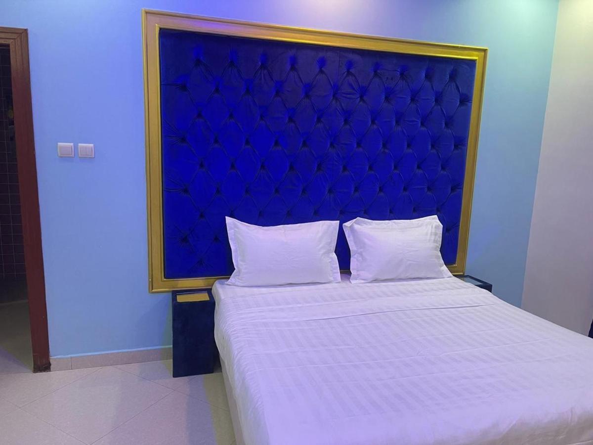 Golden Quba 1 Aparthotel ริยาดห์ ภายนอก รูปภาพ
