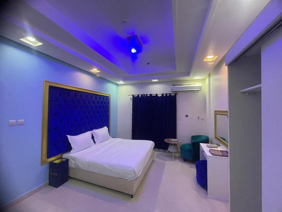Golden Quba 1 Aparthotel ริยาดห์ ภายนอก รูปภาพ