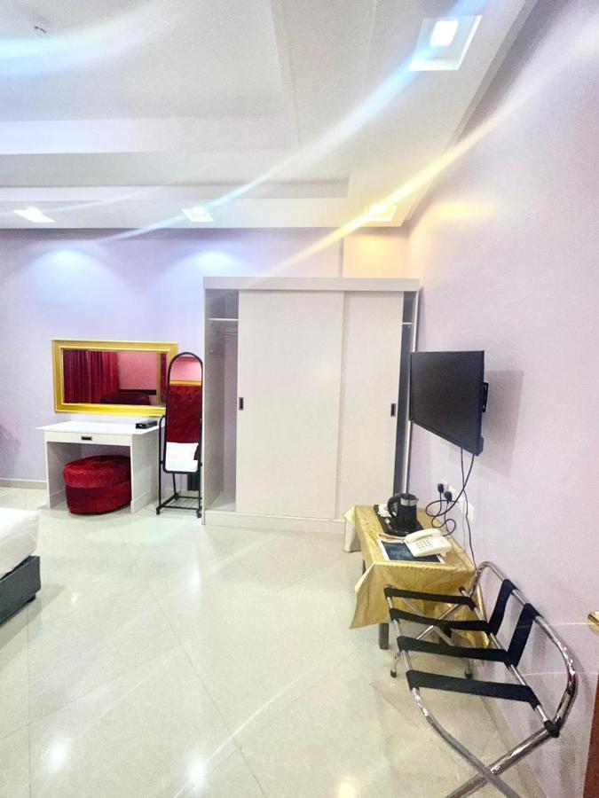 Golden Quba 1 Aparthotel ริยาดห์ ภายนอก รูปภาพ